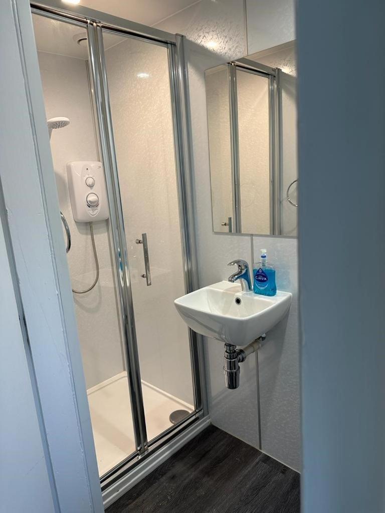 אברדין Aaran Central Guesthouse מראה חיצוני תמונה